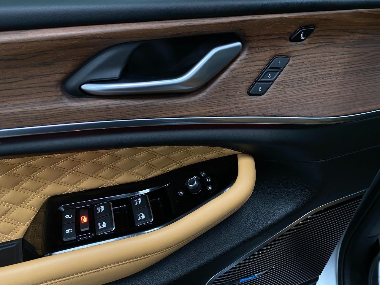 2023 Jeep GRAND CHEROKEE SPORT UTILITY