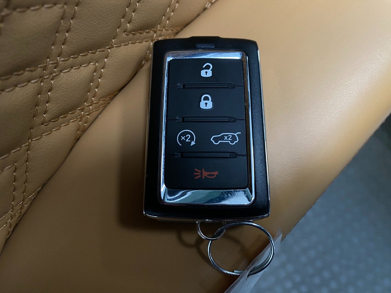 2023 Jeep GRAND CHEROKEE SPORT UTILITY