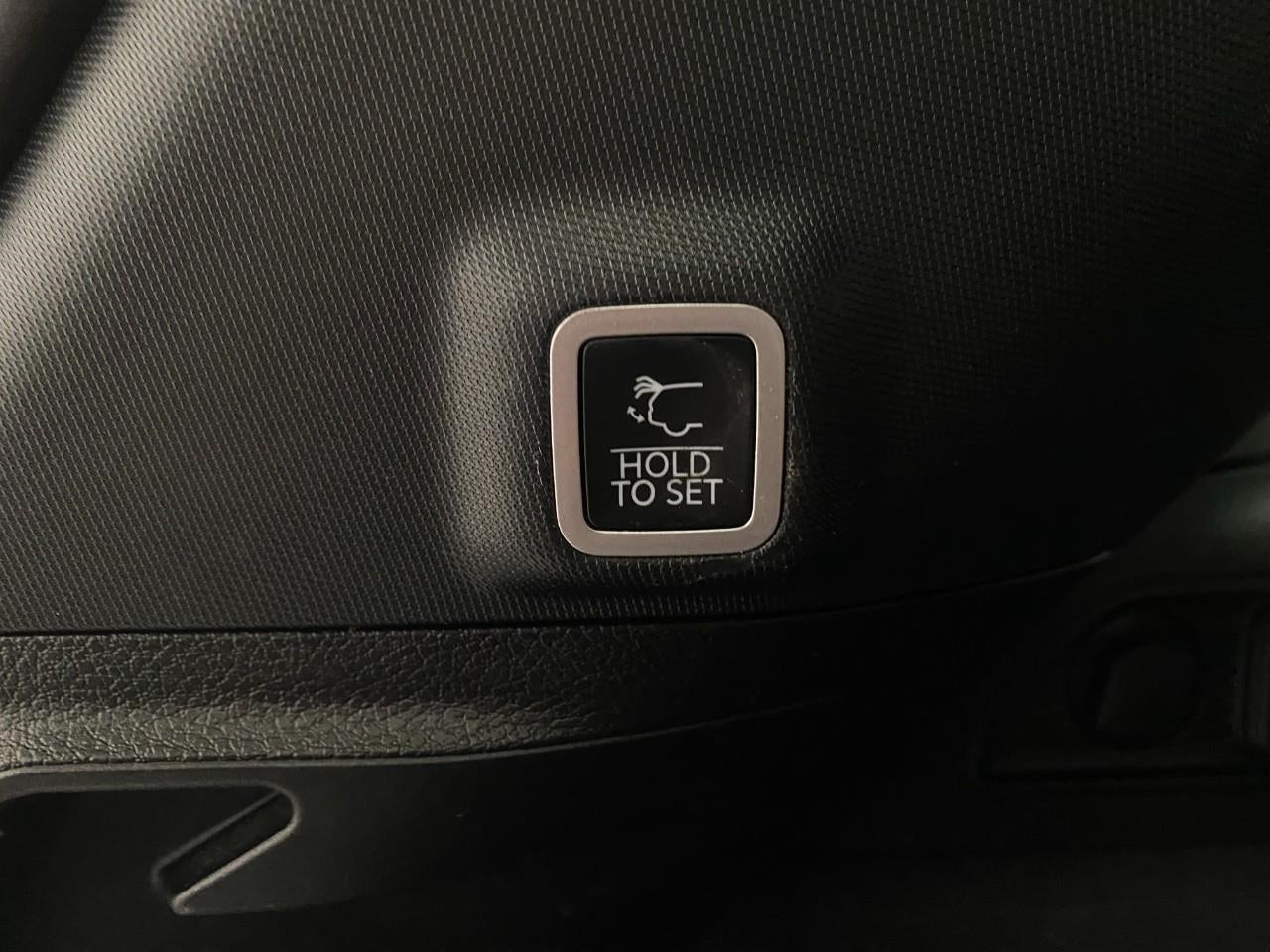 2023 Jeep GRAND CHEROKEE SPORT UTILITY