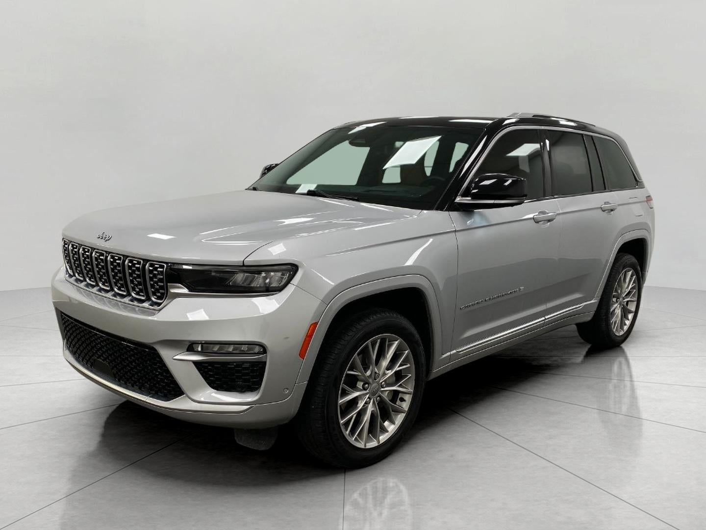 2023 Jeep GRAND CHEROKEE SPORT UTILITY