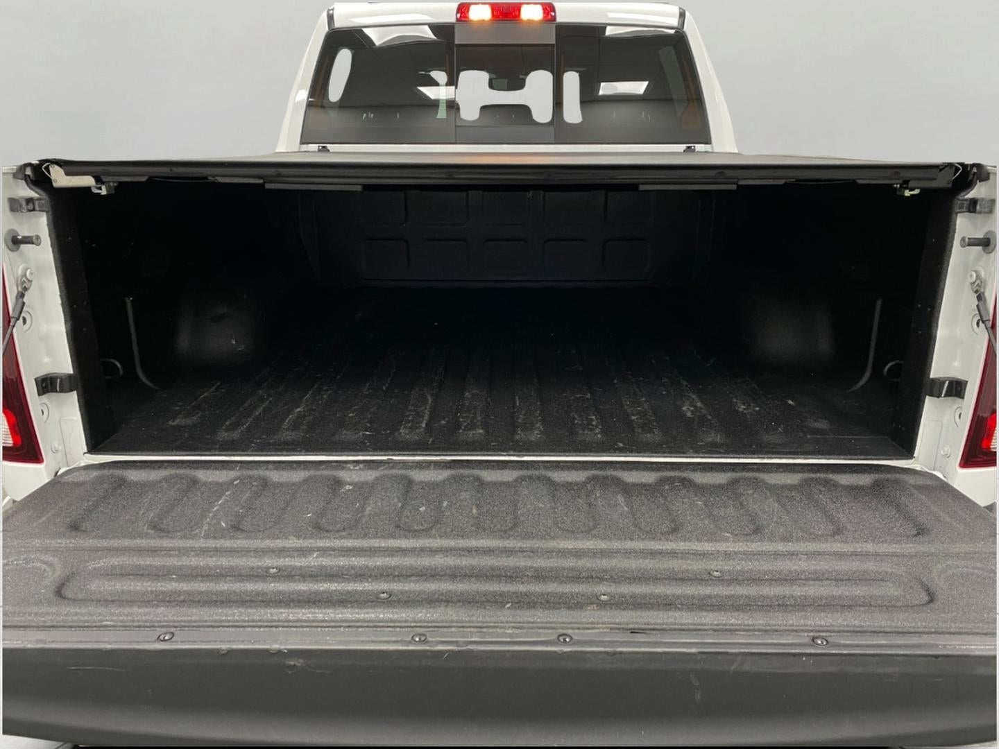 2018 RAM 1500 CREW CAB PICKUP - SHORT BED