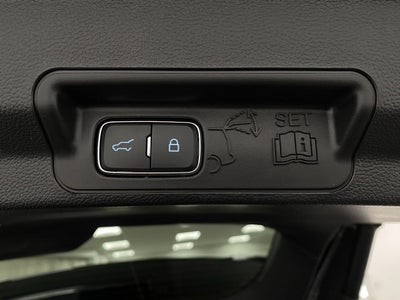 2023 Ford Explorer ST 4WD