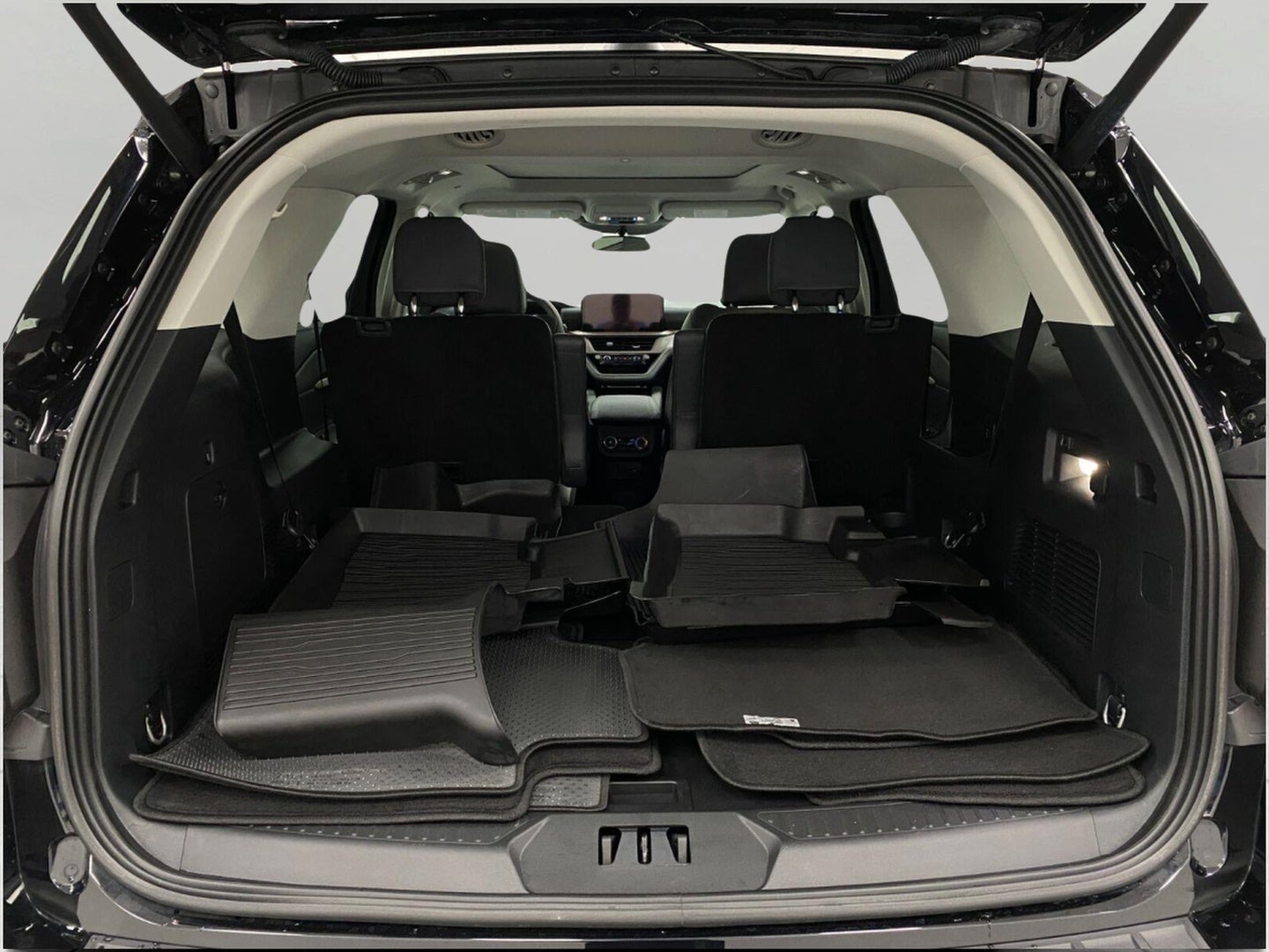 2025 Ford Explorer Active 4WD