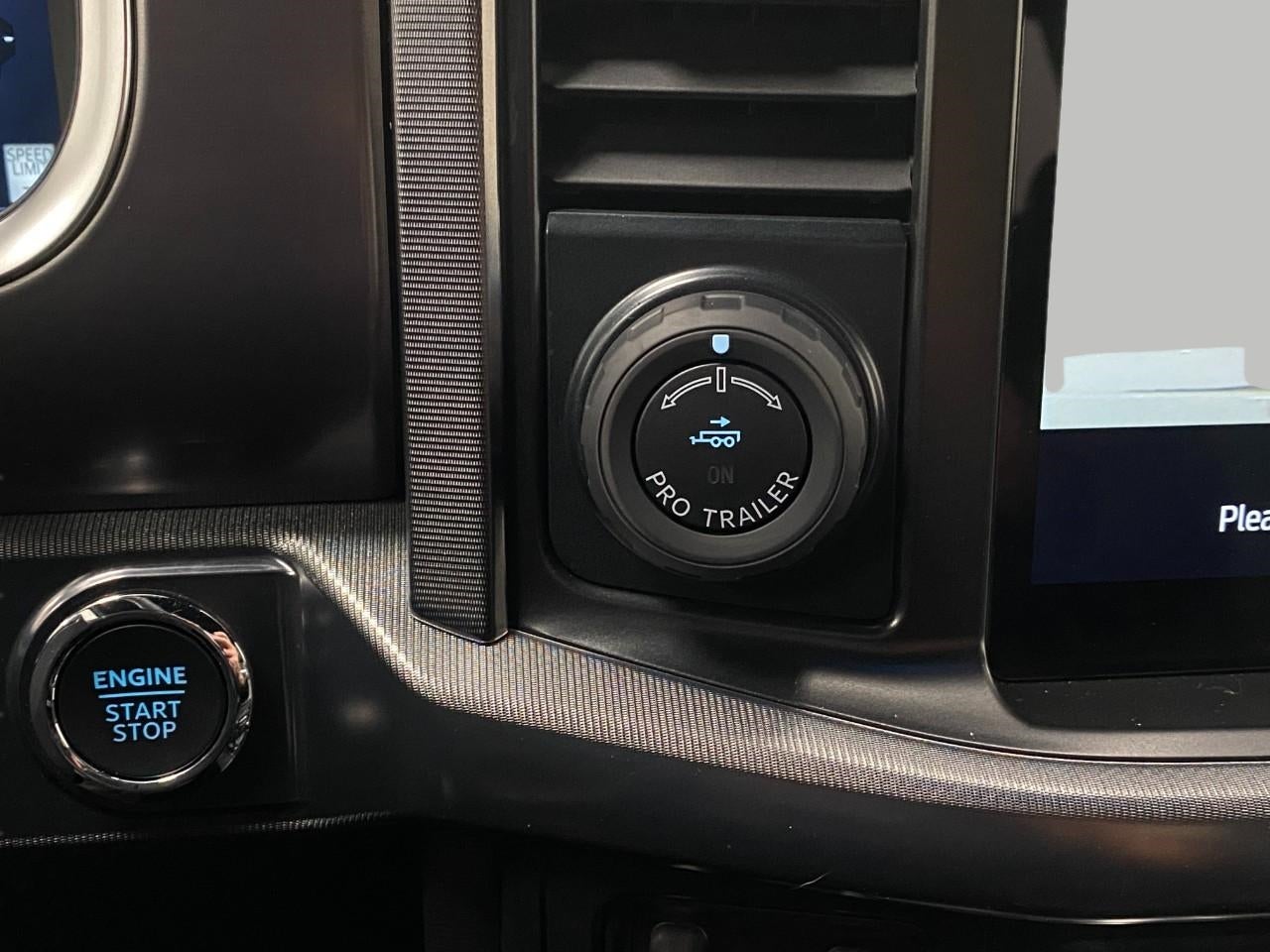 2025 Ford F-150 Platinum 4WD SuperCrew 5.5' Box