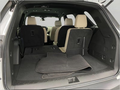 2022 Chevrolet Traverse AWD 4dr LT Leather