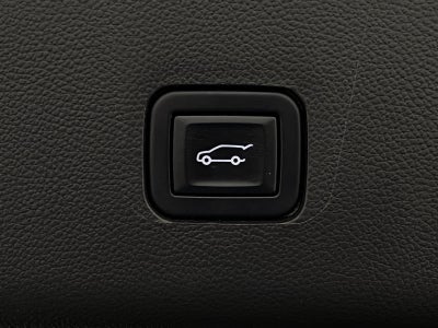 2022 Chevrolet Traverse AWD 4dr LT Leather