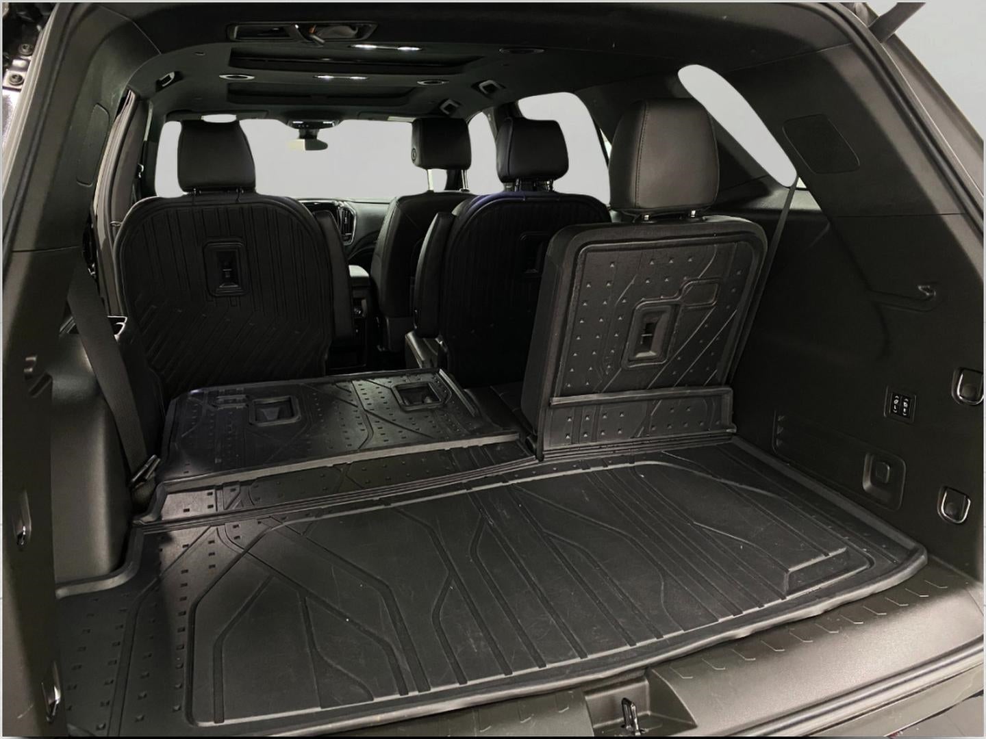 2023 Chevrolet Traverse AWD 4dr High Country