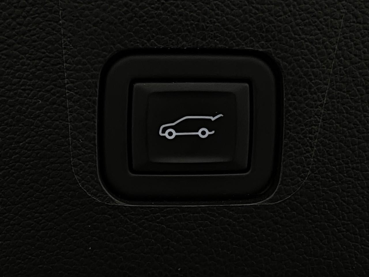 2023 Chevrolet Traverse AWD 4dr High Country