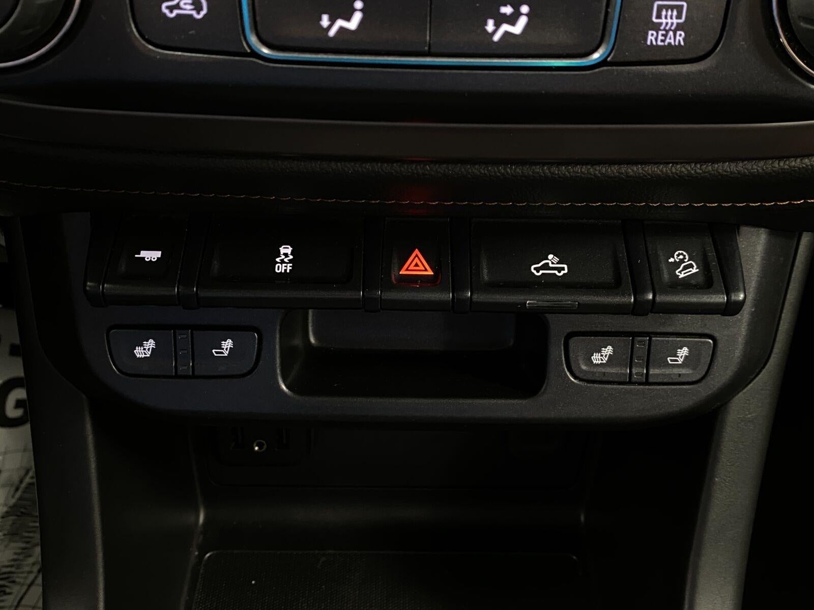 2022 GMC Canyon 4WD Crew Cab 128 AT4 w/Cloth
