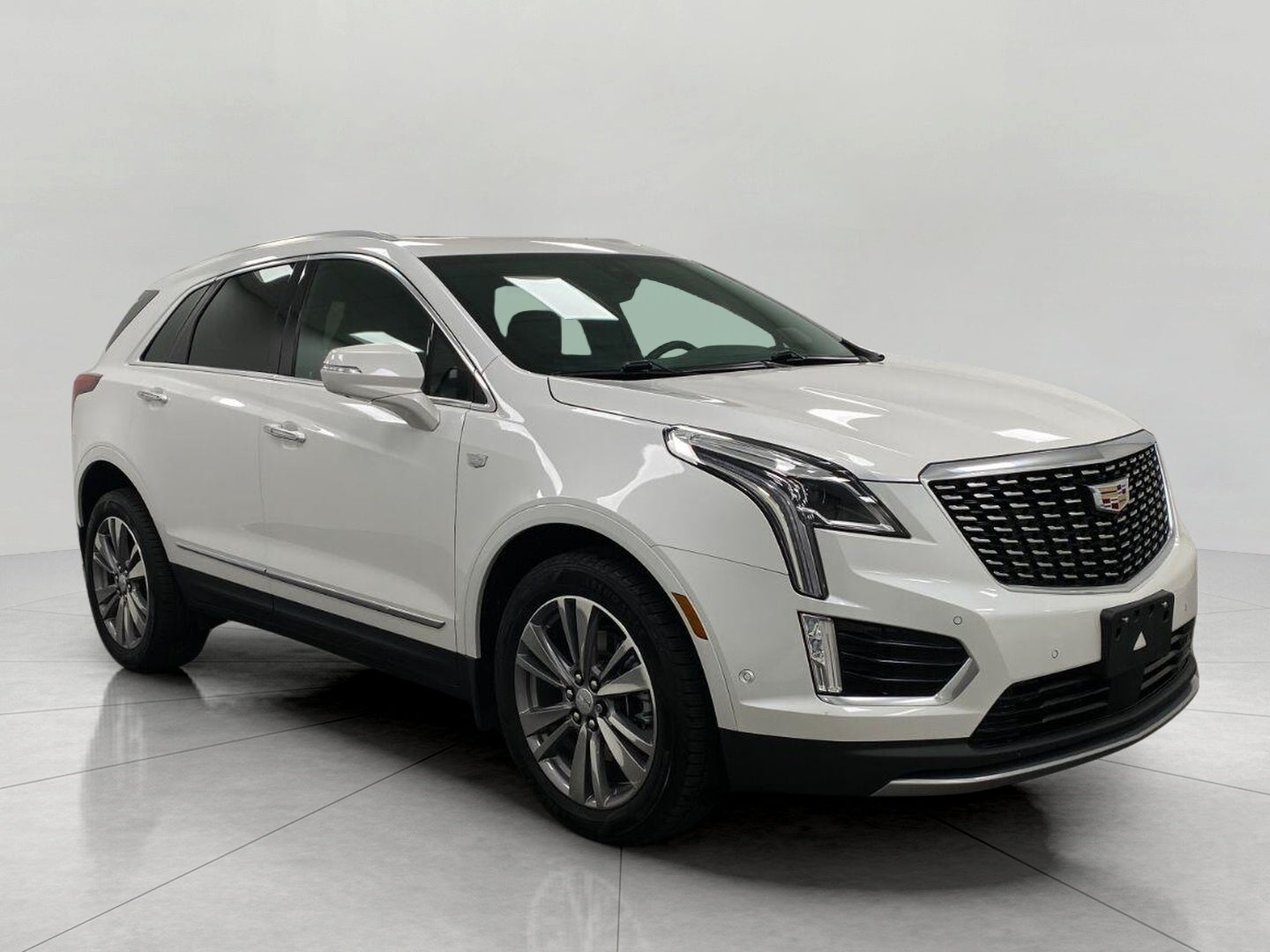 2022 Cadillac XT5 AWD 4dr Premium Luxury