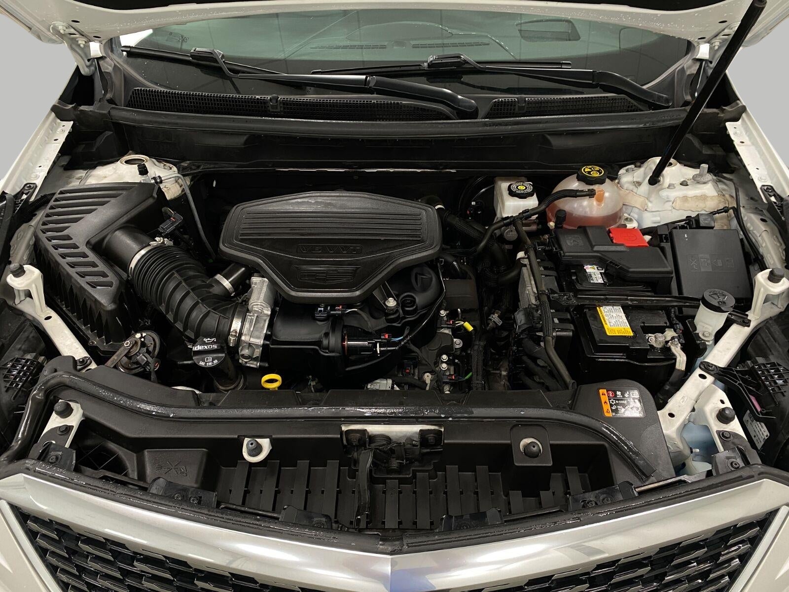 2022 Cadillac XT5 AWD 4dr Premium Luxury