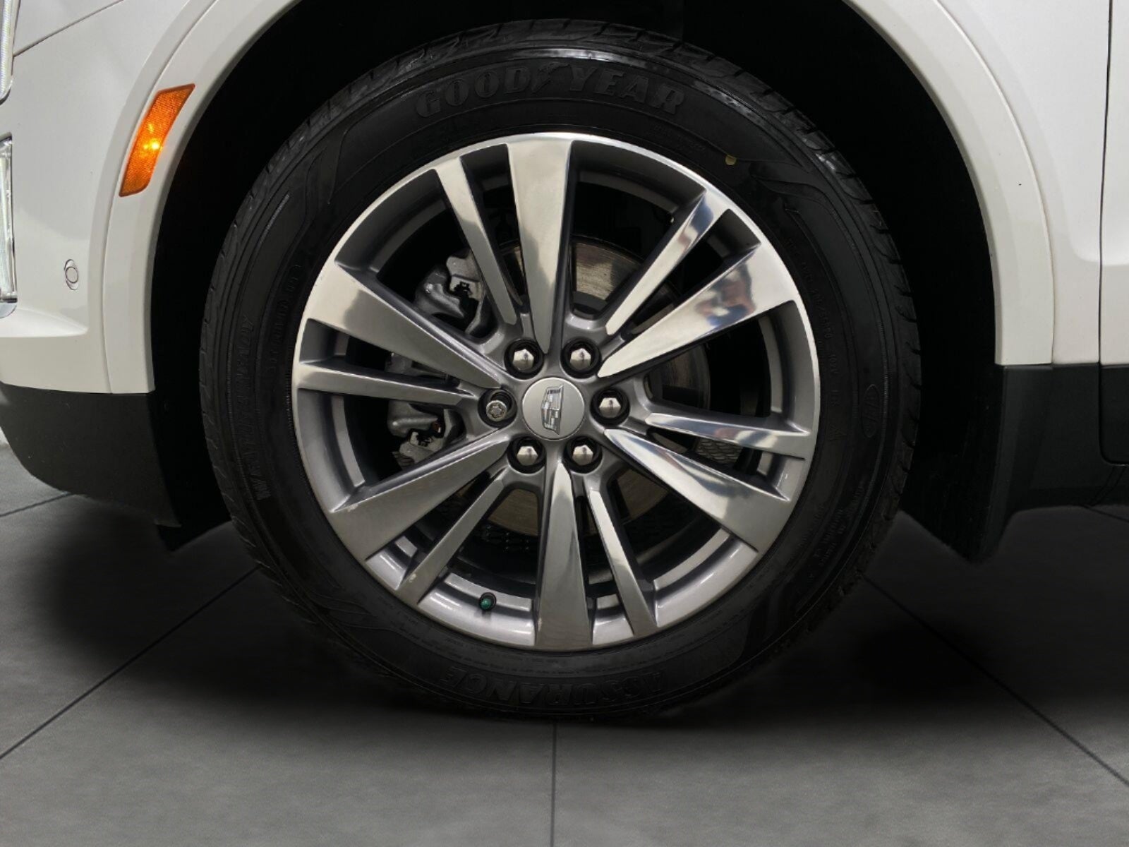 2022 Cadillac XT5 AWD 4dr Premium Luxury