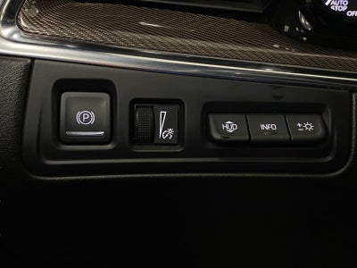 2022 Cadillac XT5 AWD 4dr Premium Luxury