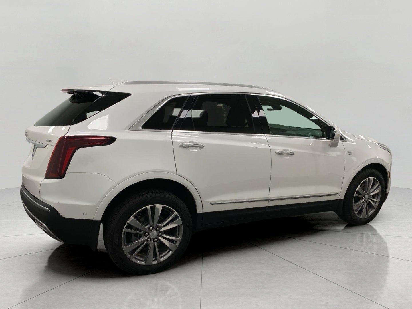 2022 Cadillac XT5 AWD 4dr Premium Luxury