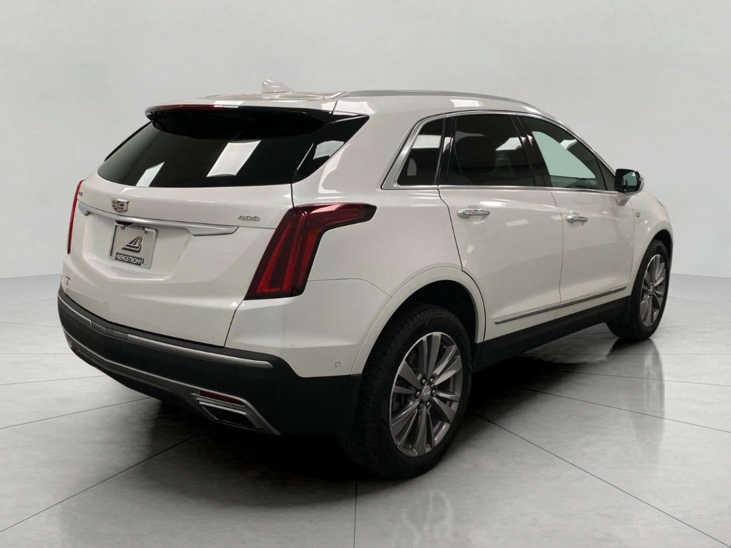 2022 Cadillac XT5 AWD 4dr Premium Luxury