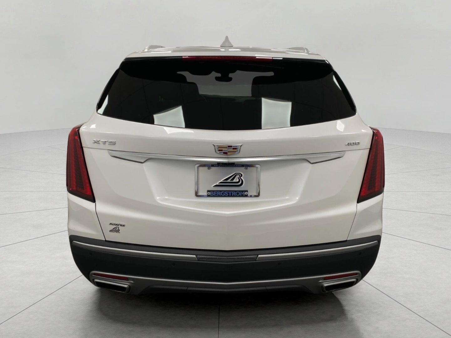 2022 Cadillac XT5 AWD 4dr Premium Luxury