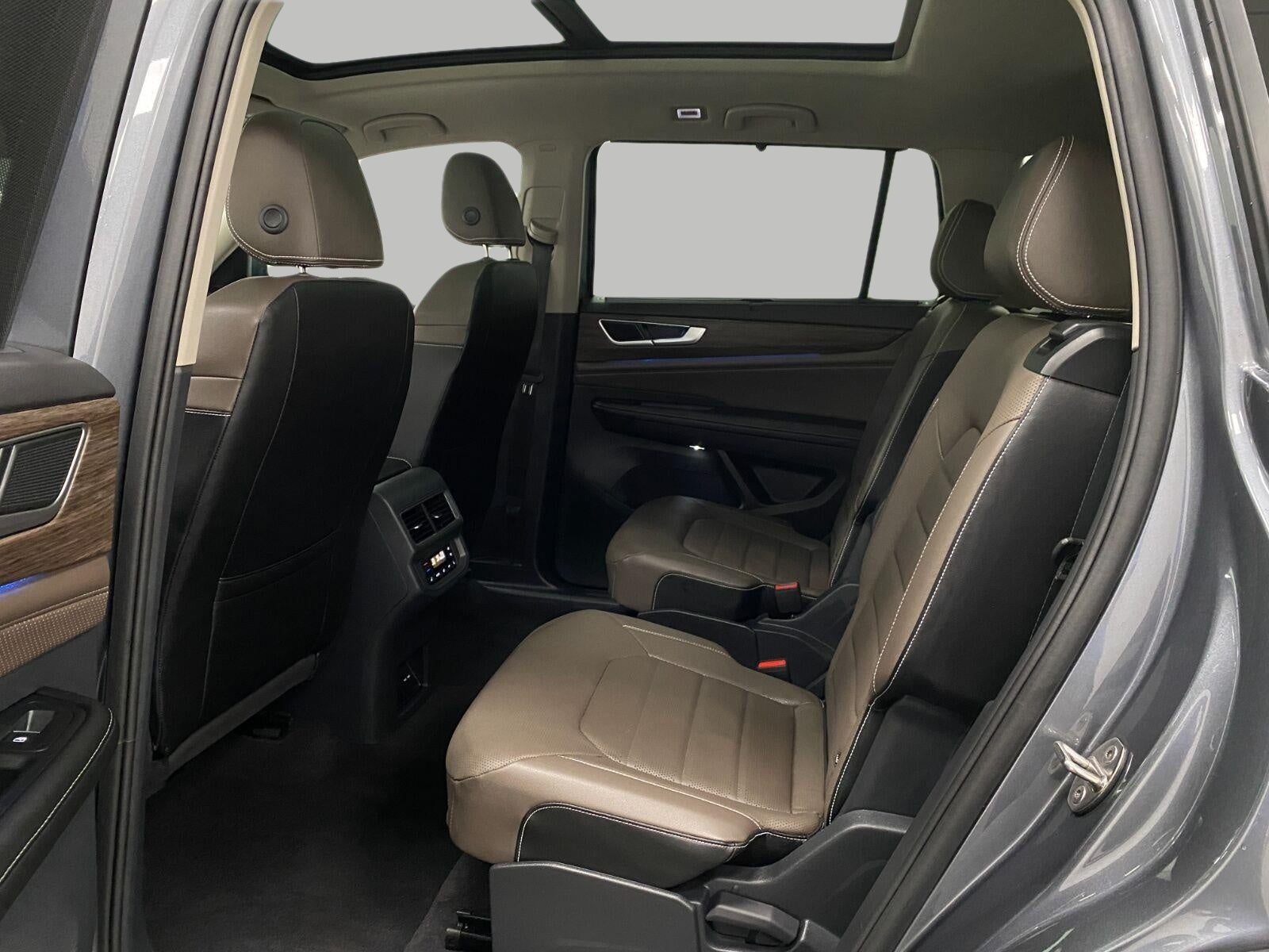 2024 Volkswagen Atlas 2.0T SEL 4MOTION