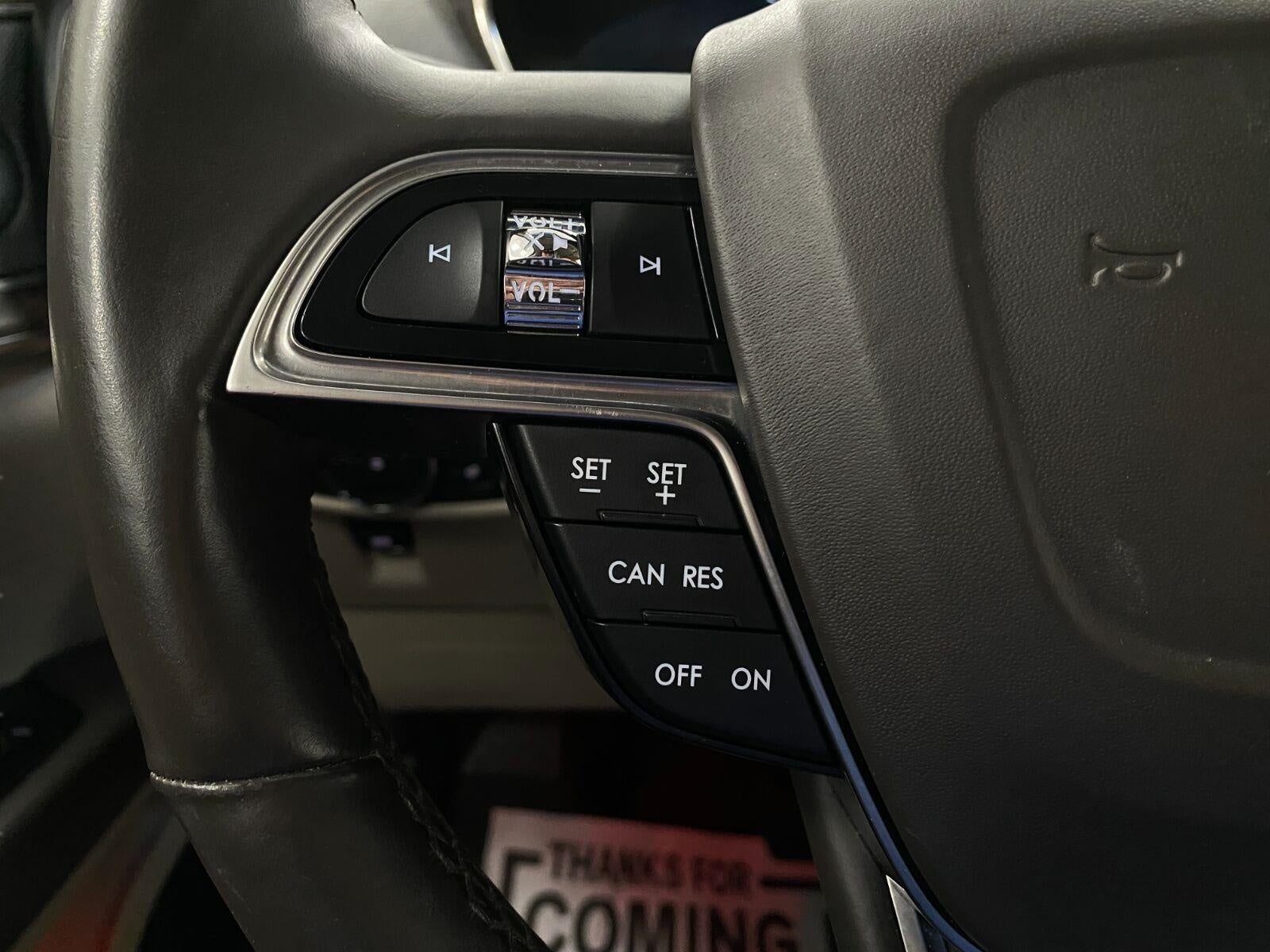 2020 Lincoln Nautilus Reserve AWD