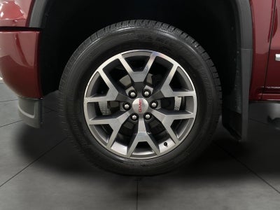 2015 GMC Sierra 1500 4WD Crew Cab 143.5 SLT