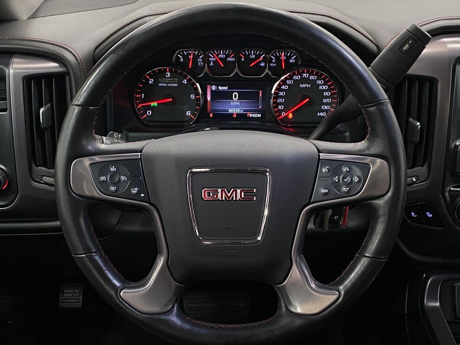 2015 GMC Sierra 1500 4WD Crew Cab 143.5 SLT