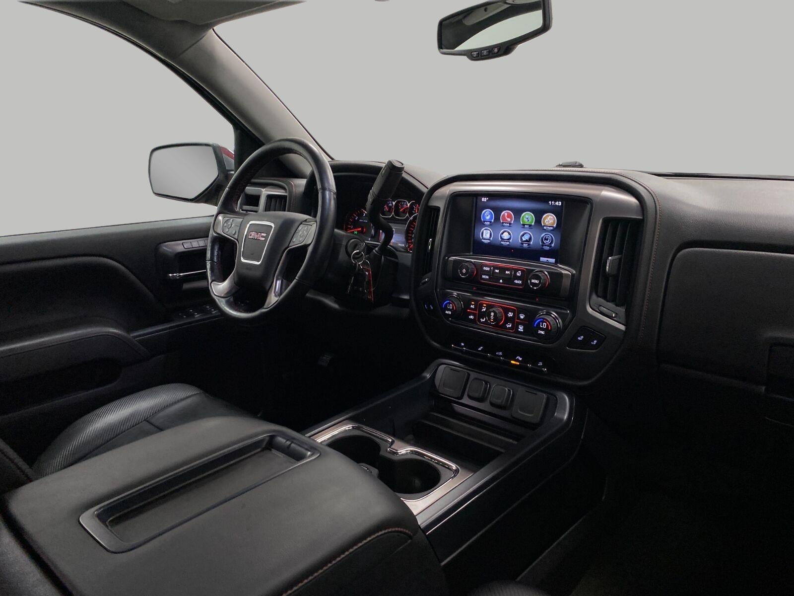 2015 GMC Sierra 1500 4WD Crew Cab 143.5 SLT