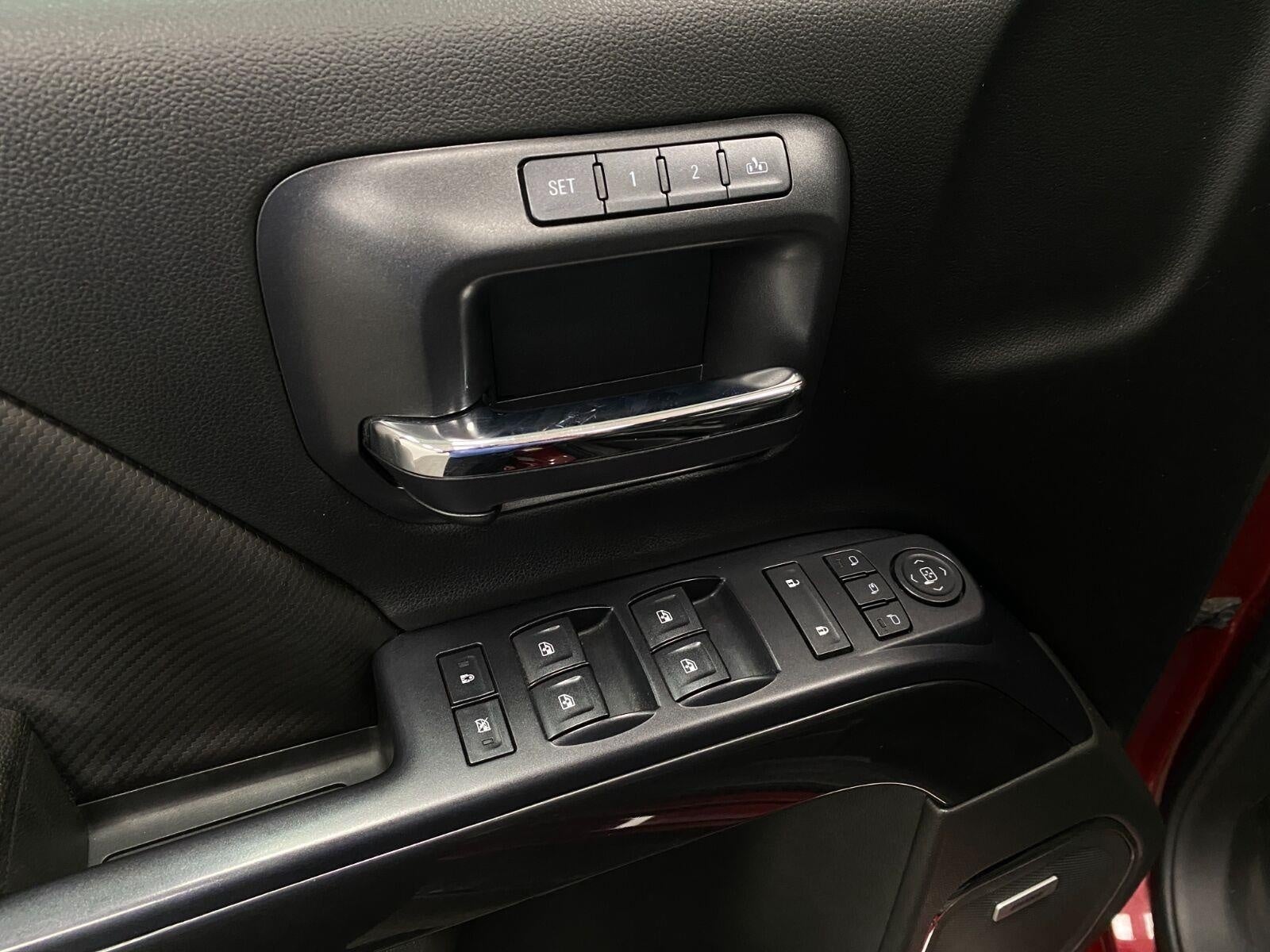 2015 GMC Sierra 1500 4WD Crew Cab 143.5 SLT