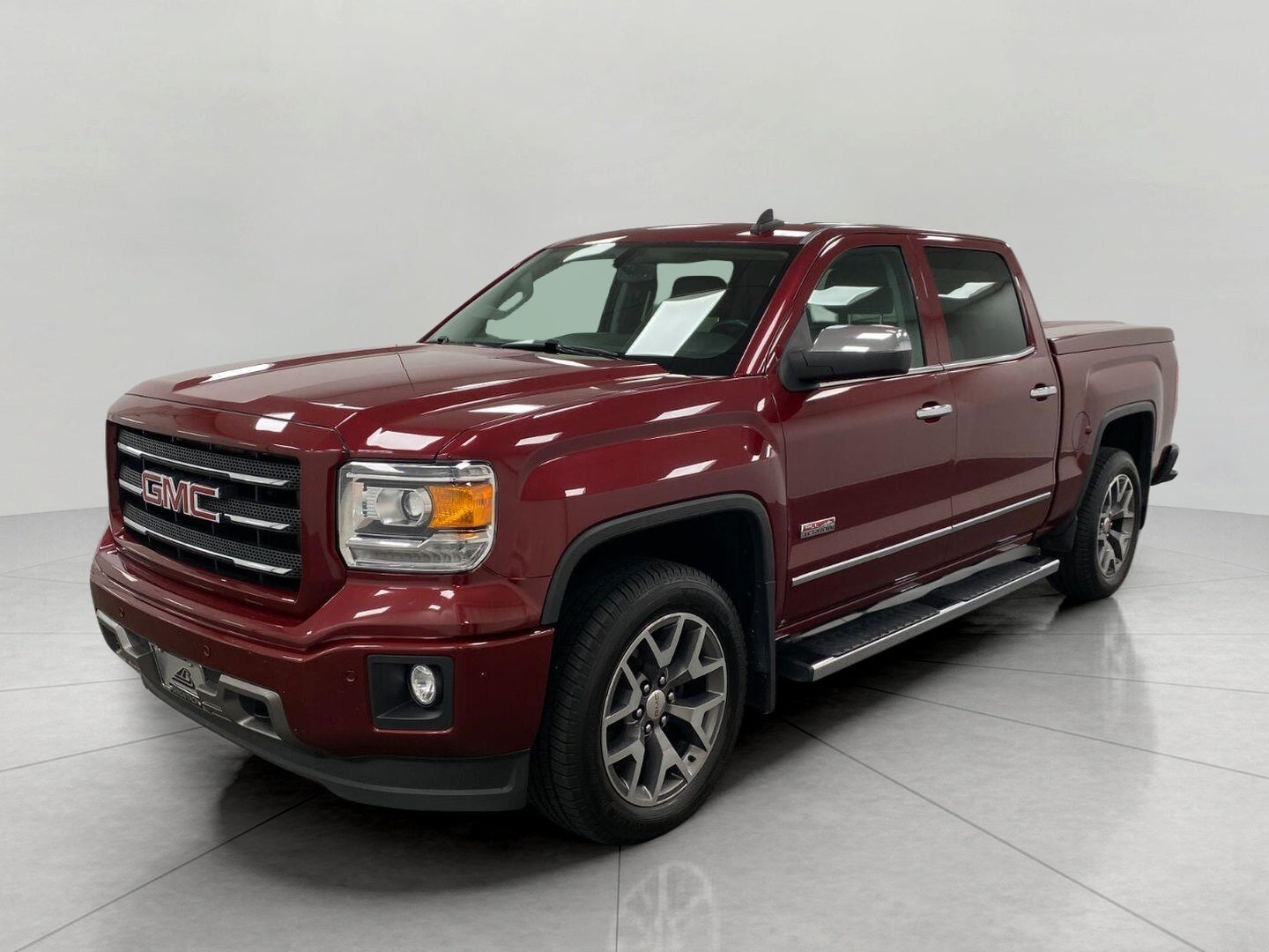 2015 GMC Sierra 1500 4WD Crew Cab 143.5 SLT