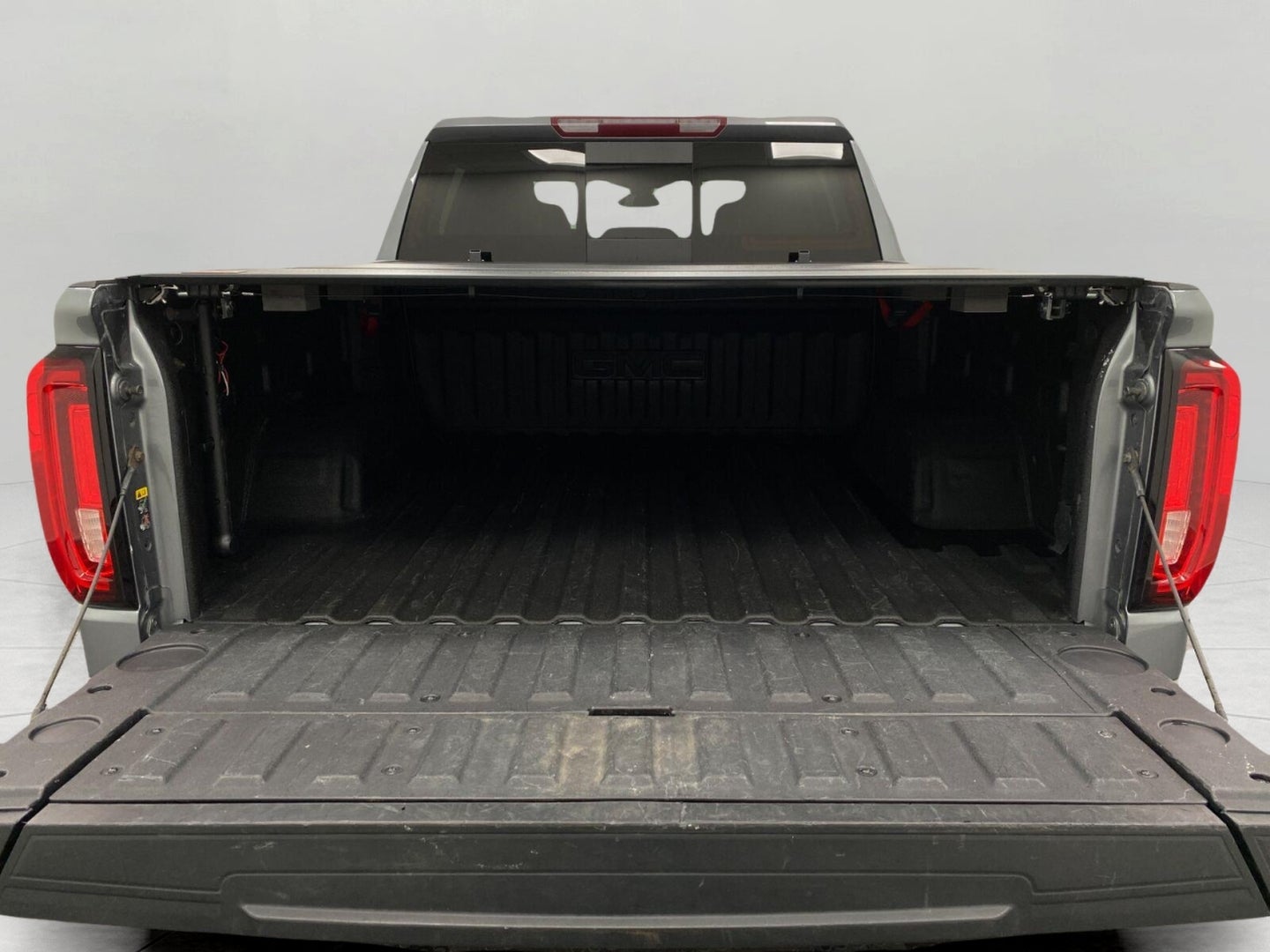 2019 GMC Sierra 1500 4WD Crew Cab 147 SLT