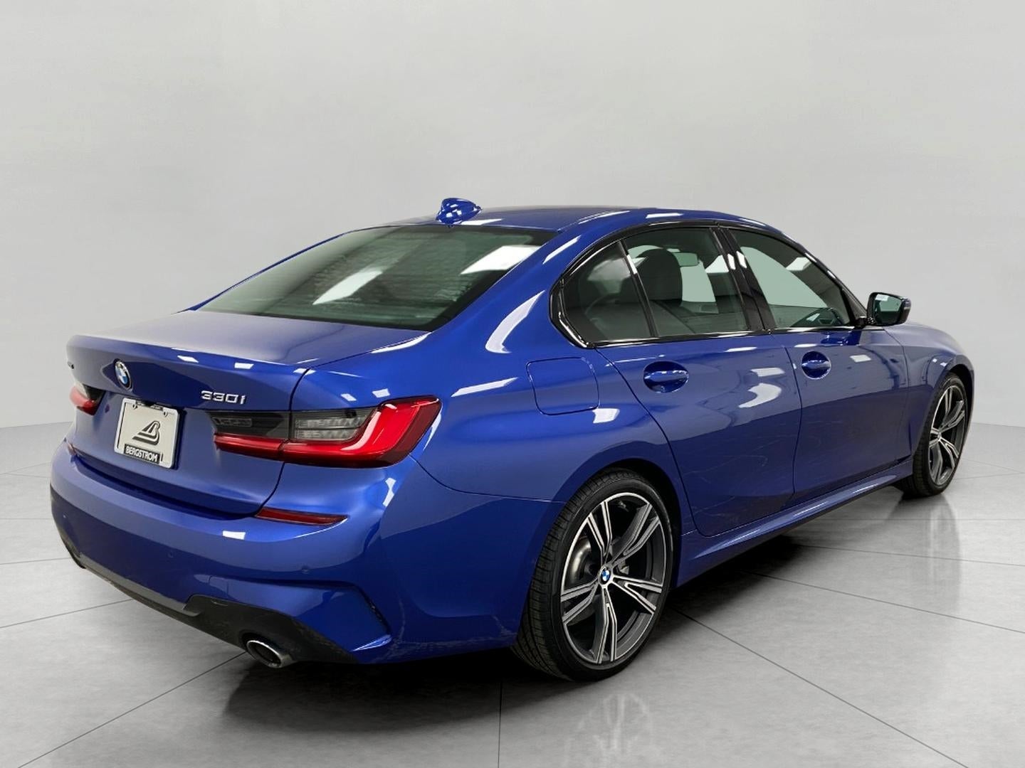 2021 BMW 3 Series 330i xDrive Sedan North America