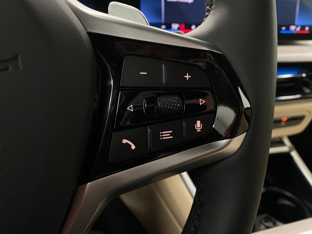 2025 BMW 3 Series 330i xDrive Sedan