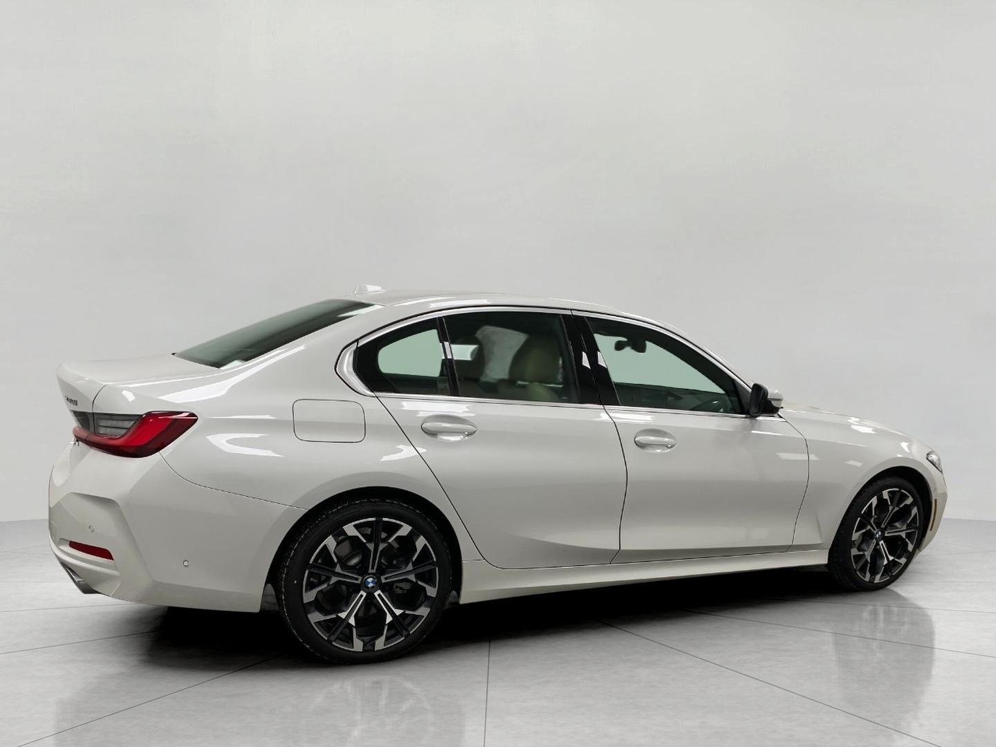 2025 BMW 3 Series 330i xDrive Sedan