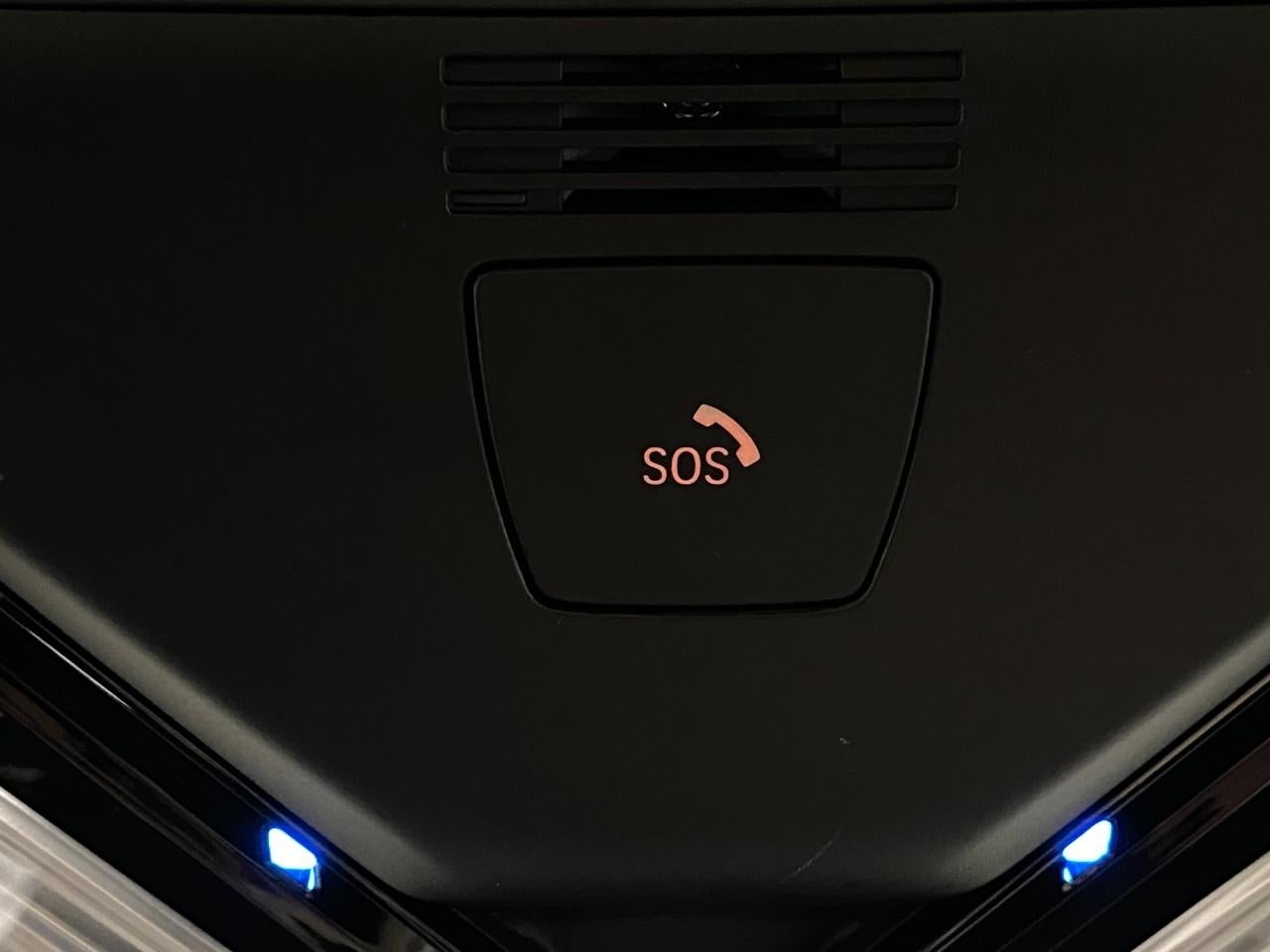 2025 BMW 3 Series 330i xDrive Sedan