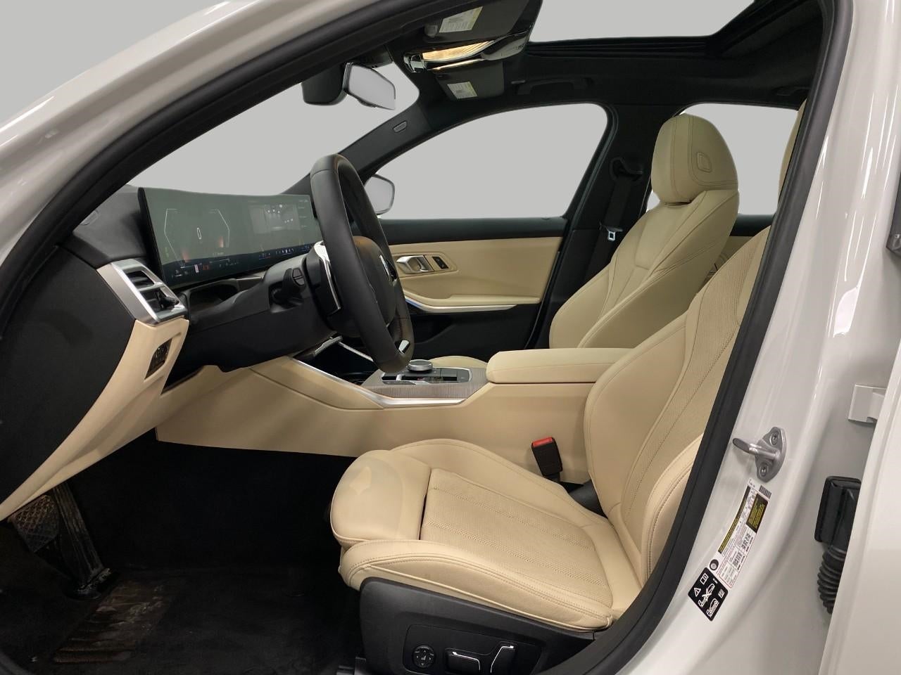 2025 BMW 3 Series 330i xDrive Sedan