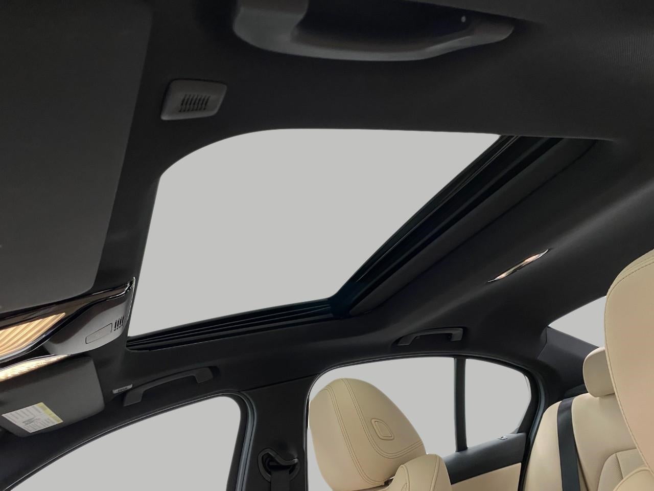 2025 BMW 3 Series 330i xDrive Sedan