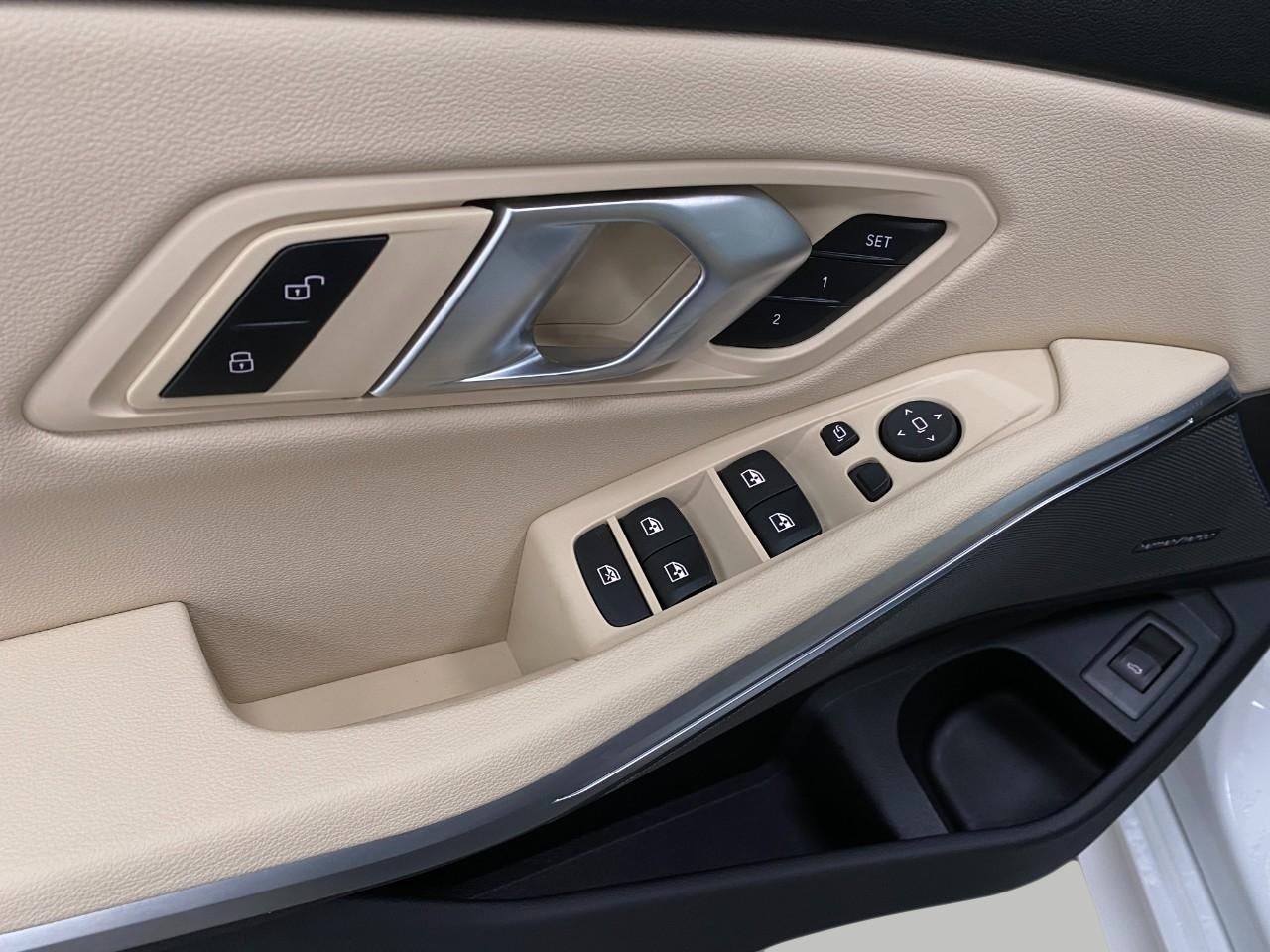 2025 BMW 3 Series 330i xDrive Sedan