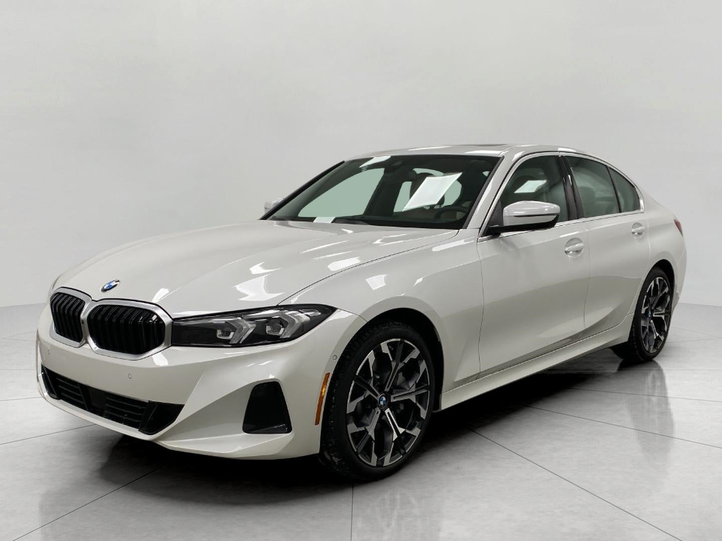 2025 BMW 3 Series 330i xDrive Sedan