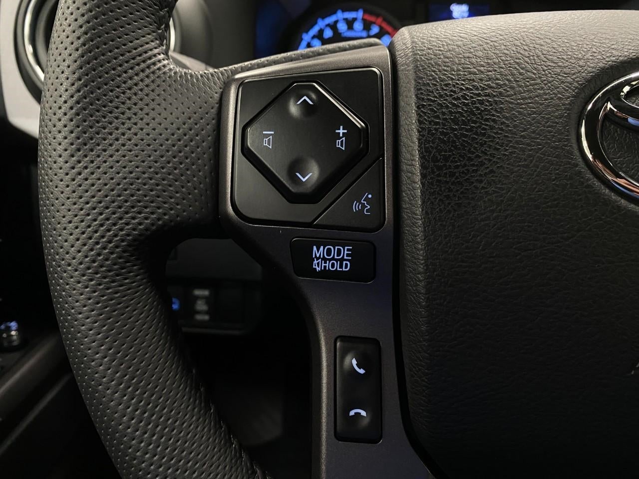 2023 Toyota TACOMA 4WD TRD PRO