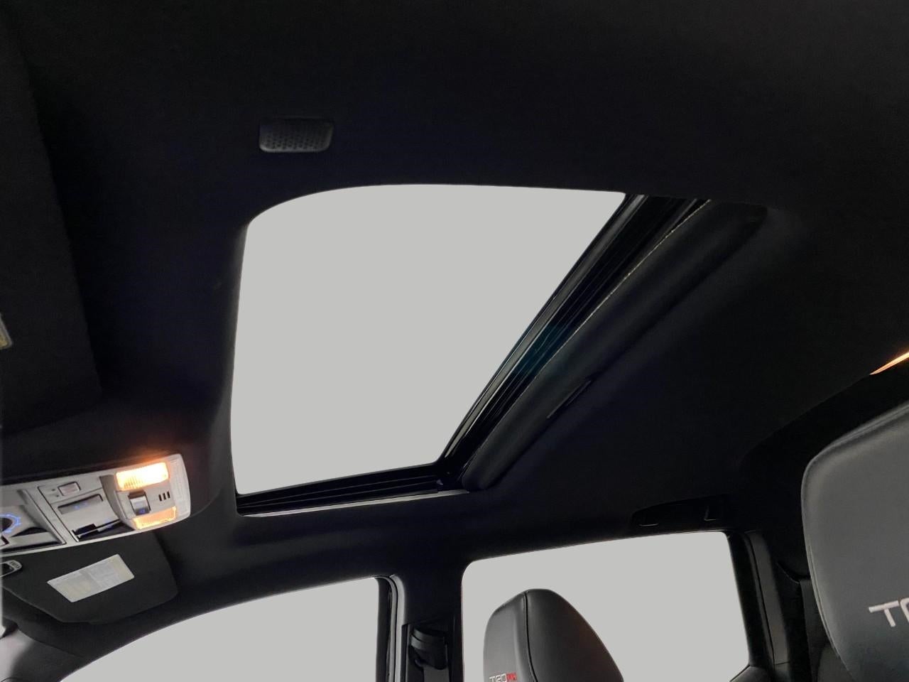 2023 Toyota TACOMA 4WD TRD PRO