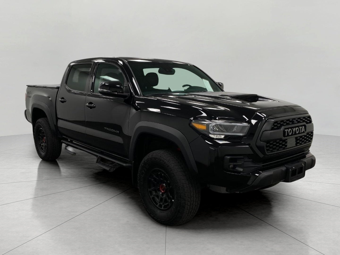2023 Toyota TACOMA 4WD TRD PRO