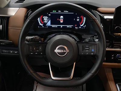 2025 Nissan Pathfinder Platinum 4WD
