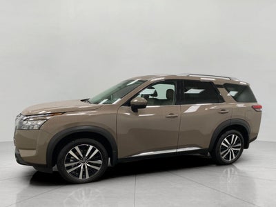 2025 Nissan Pathfinder Platinum 4WD