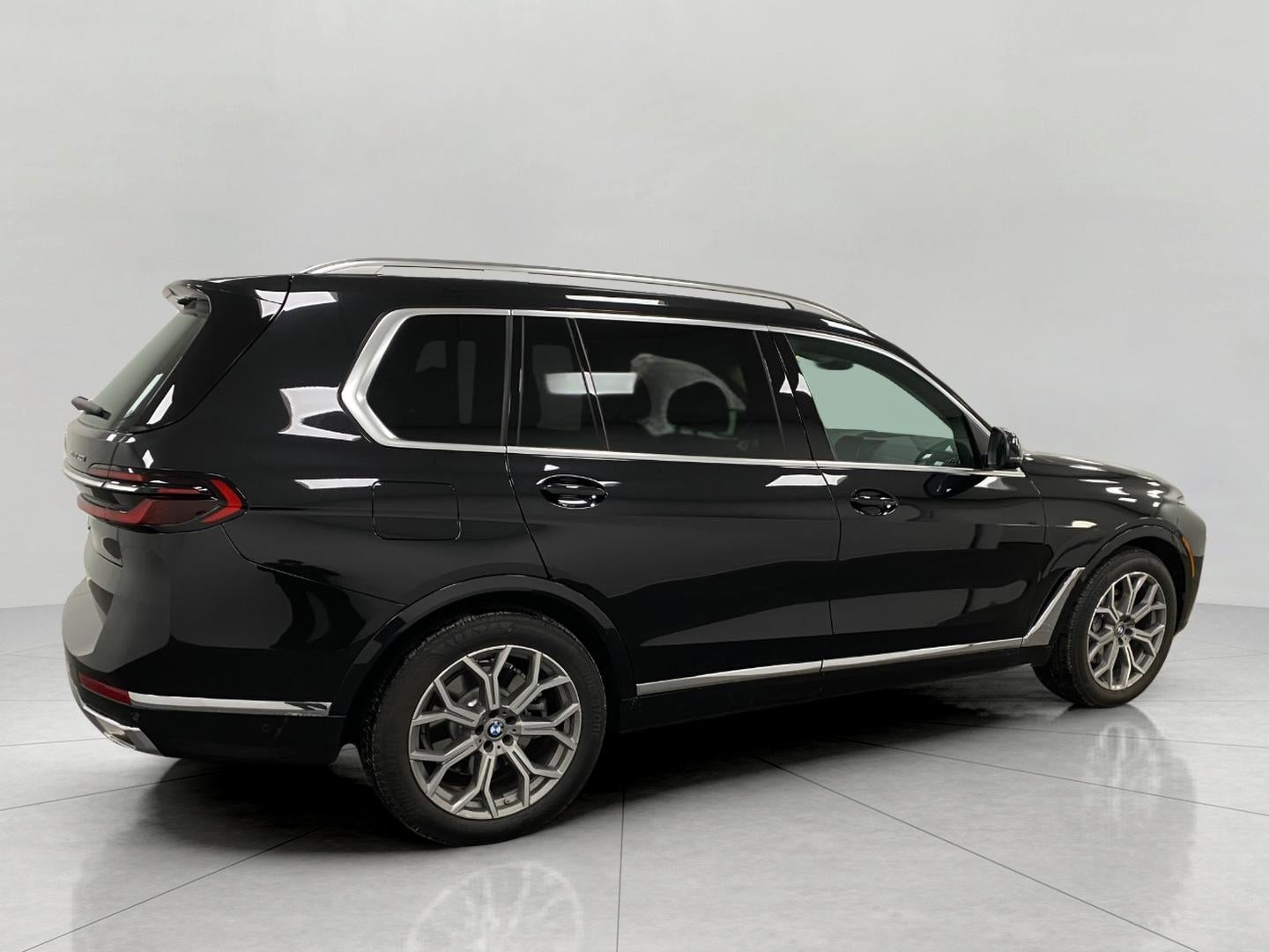 2026 BMW X7 xDrive40i Sports Activity Vehicle