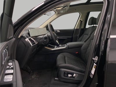 2026 BMW X7 xDrive40i Sports Activity Vehicle