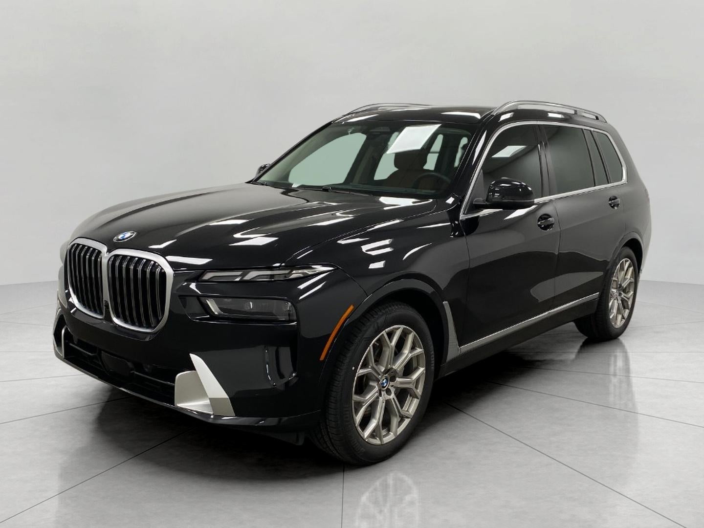 2023 BMW X7 xDrive40i Sports Activity Vehicle