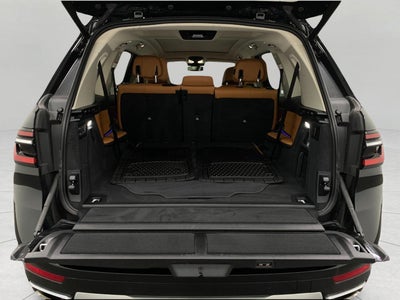 2023 BMW X7 xDrive40i Sports Activity Vehicle