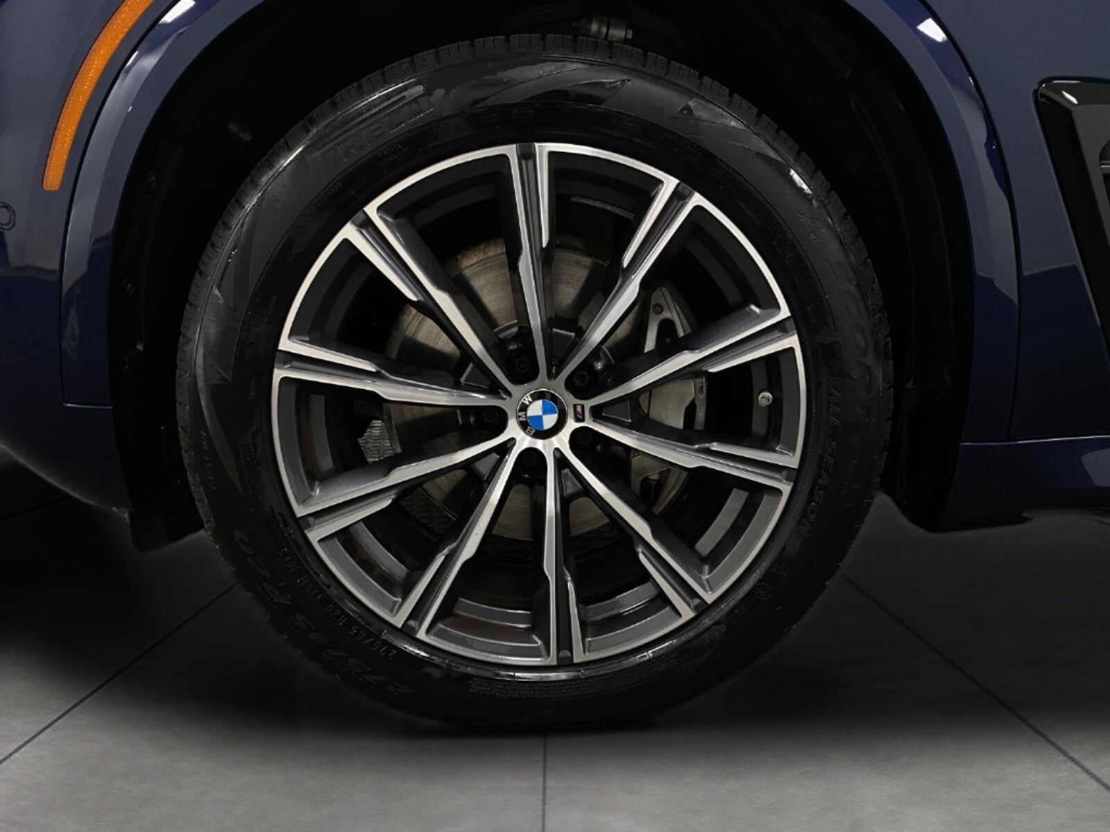 2025 BMW X5 xDrive40i Sports Activity Vehicle