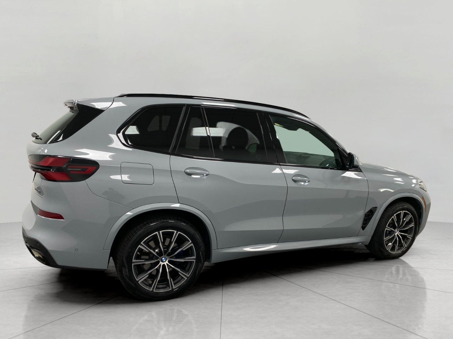 2025 BMW X5 xDrive40i Sports Activity Vehicle