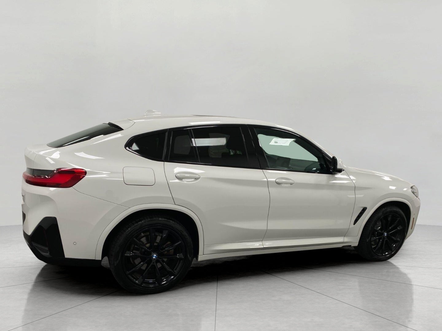 2025 BMW X4 xDrive30i Sports Activity Coupe