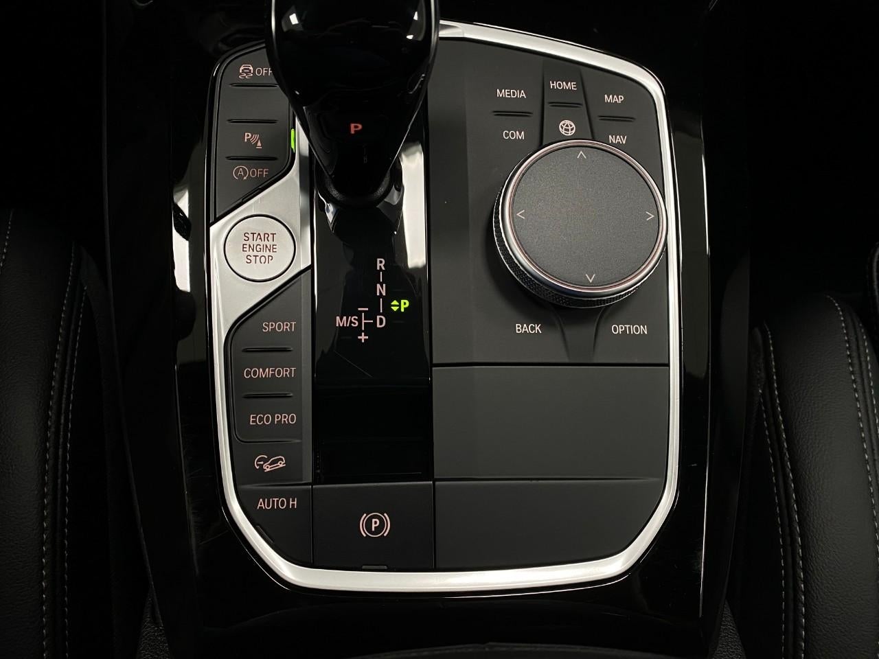 2025 BMW X4 xDrive30i Sports Activity Coupe