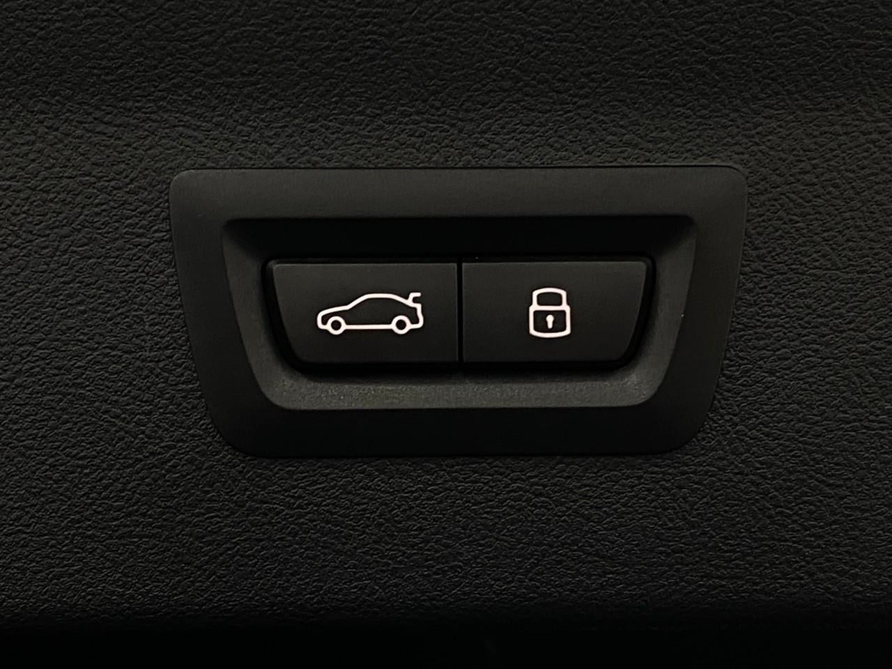 2025 BMW X4 xDrive30i Sports Activity Coupe